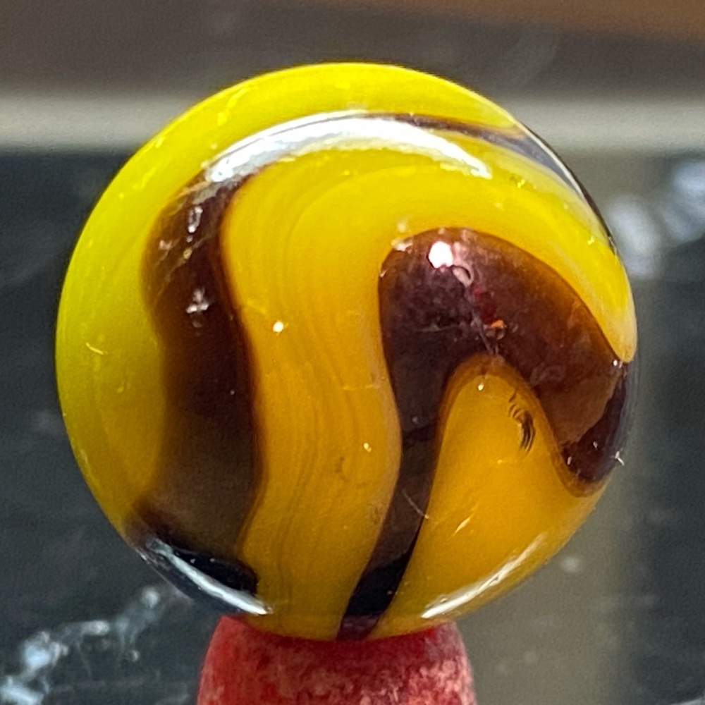 One Traditional Vacor Bee Cool Bumblebee 5/8 Inch Glass Marble - Picture 3 of 11